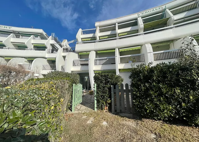 Pgh N26 - Première Ligne, Jardin Et Parking Privé Appartamento *